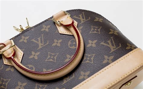 louis vuitton vachetta leather|what color is vachetta leather.